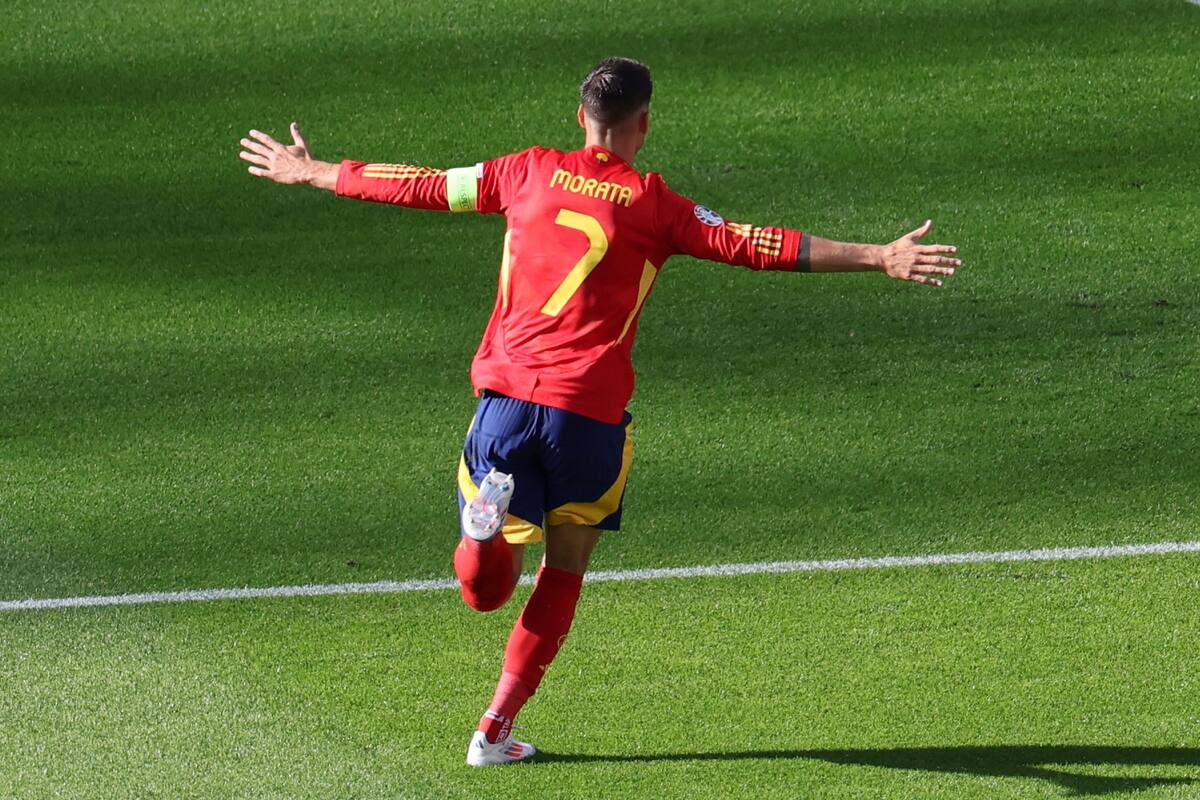 Álvaro Morata, campeón con España, volverá al fútbol italiano