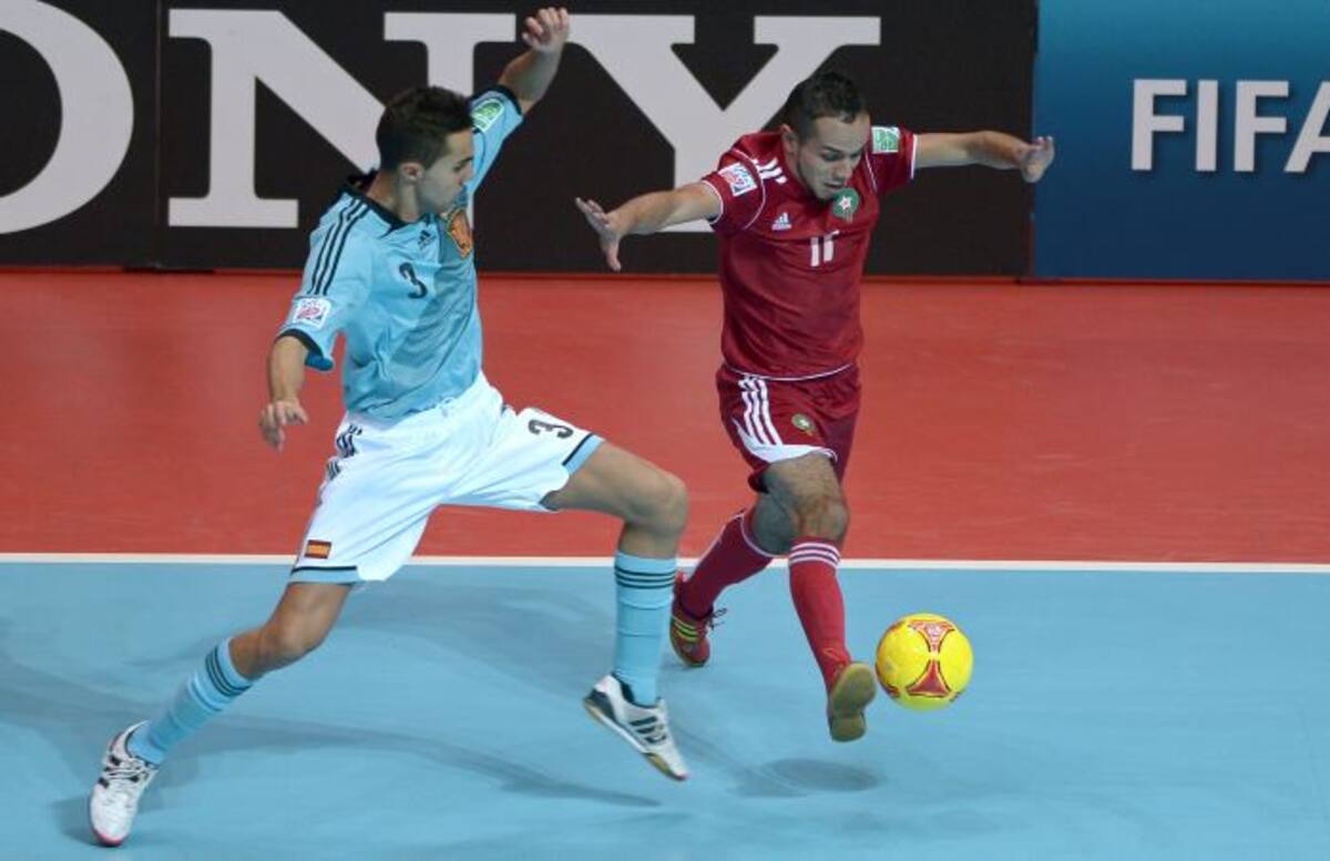 España - Tailandia 7 - 1 Goles: España: Torras (9 y 16), Fernandao (24 y 27), Aicardo (29), Ortiz (33), Álvaro (37). Tailandia: Wongkaeo (38). AFP NICOLAS ASFOURI