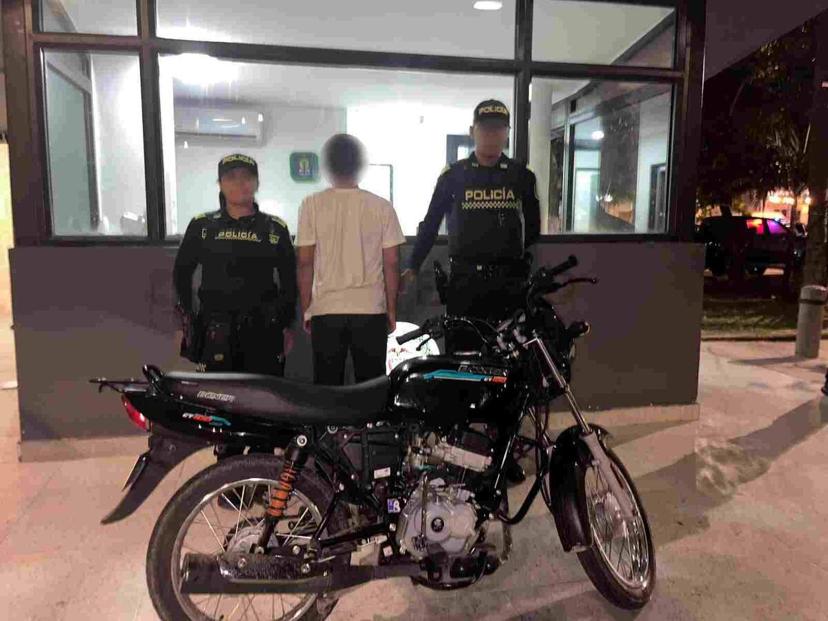 Moto incautada en Cartagena.