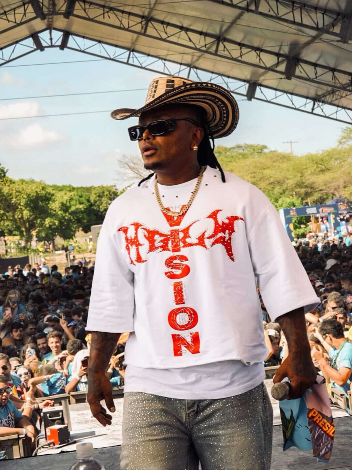 Mr. Black responde a quienes dicen que está “ponchado”. //Foto tomada de IG@mrblackelpresidente