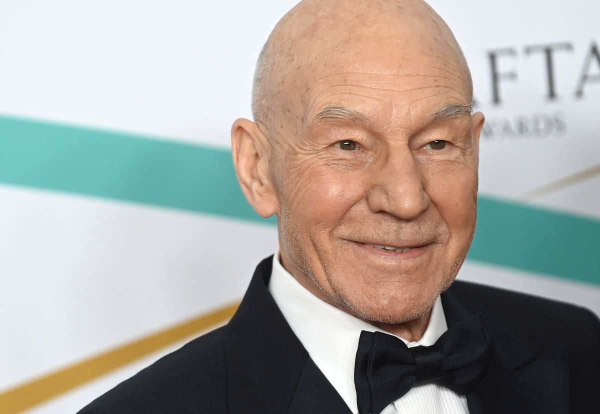 Fotografía de archivo del 19 de febrero de 2023 donde se muestra al actor británico Patrick Stewart, conocido por interpretar al Capitán Jean-Luc Picard en el universo 'Star Trek', durante un evento en Londres (Reino Unido). EFE/Neil Hall