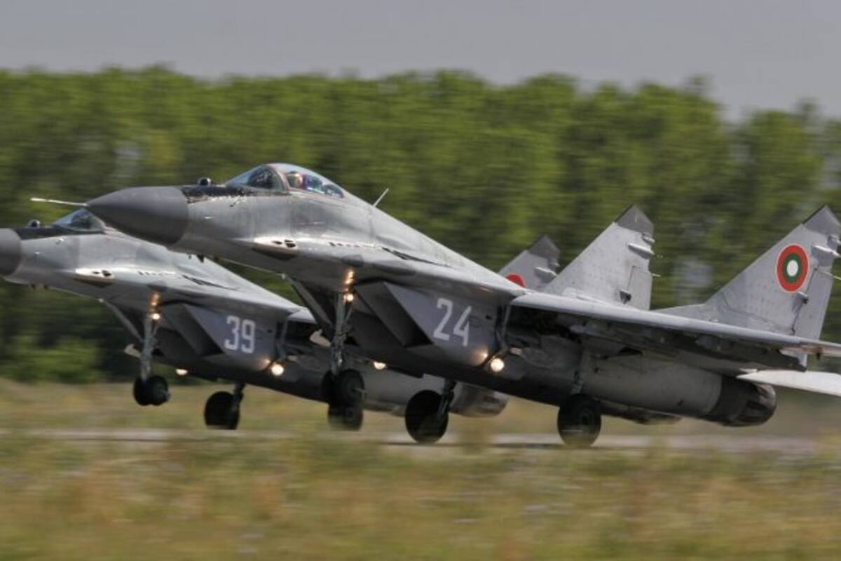 Mueren dos pilotos búlgaros en accidente aéreo durante ensayo para la OTAN