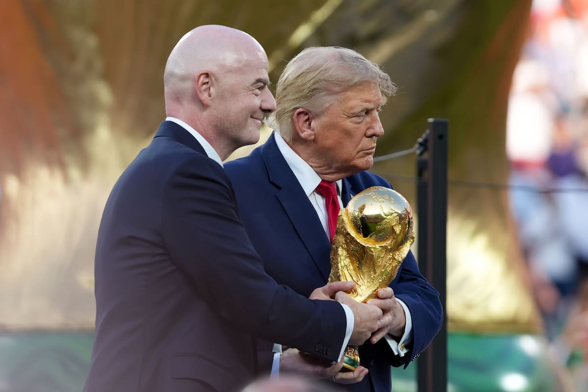 Terremoto en el fútbol mundial: La UEFA rompe con la FIFA y no jugará sus torneos