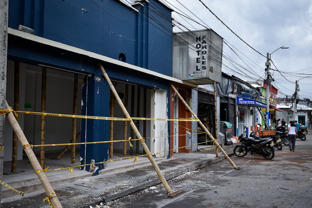 UNGRD entrega apoyo económico a familias damnificadas por el terremoto