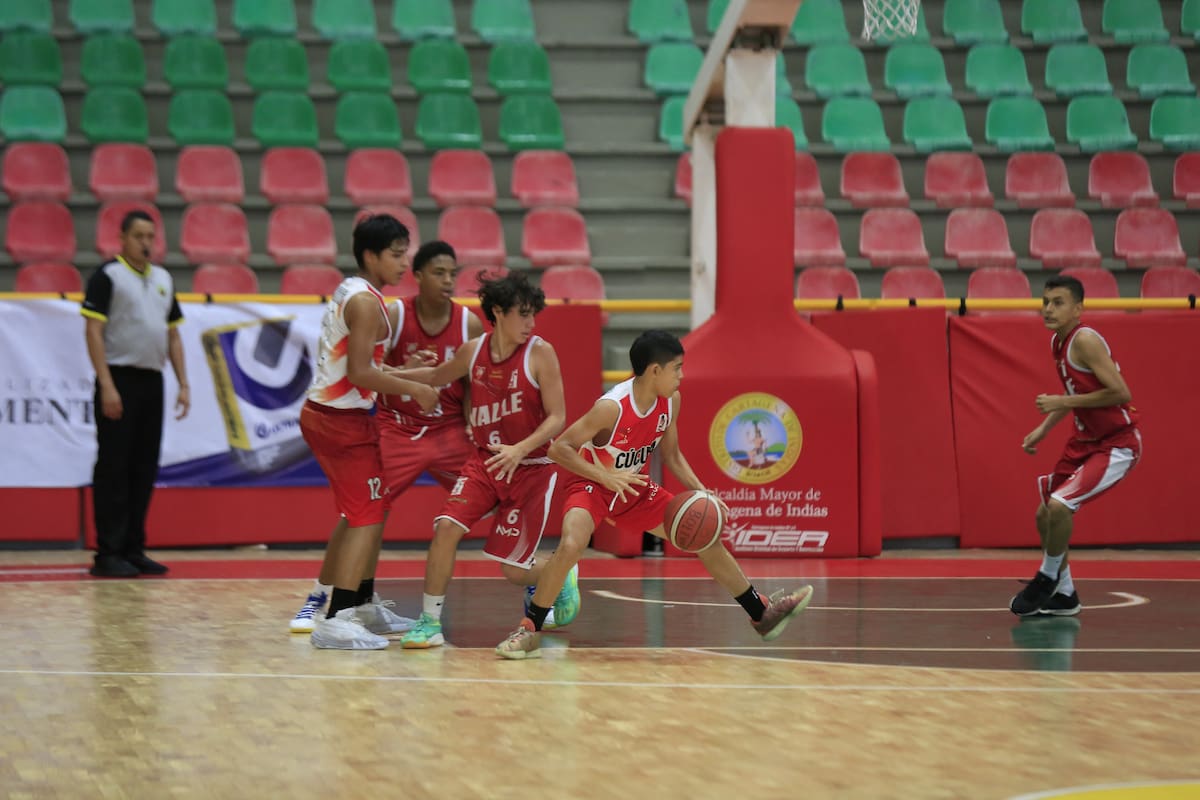 Partido entre Valle y Norte de Santander en el coliseo Bernardo Caraballo.