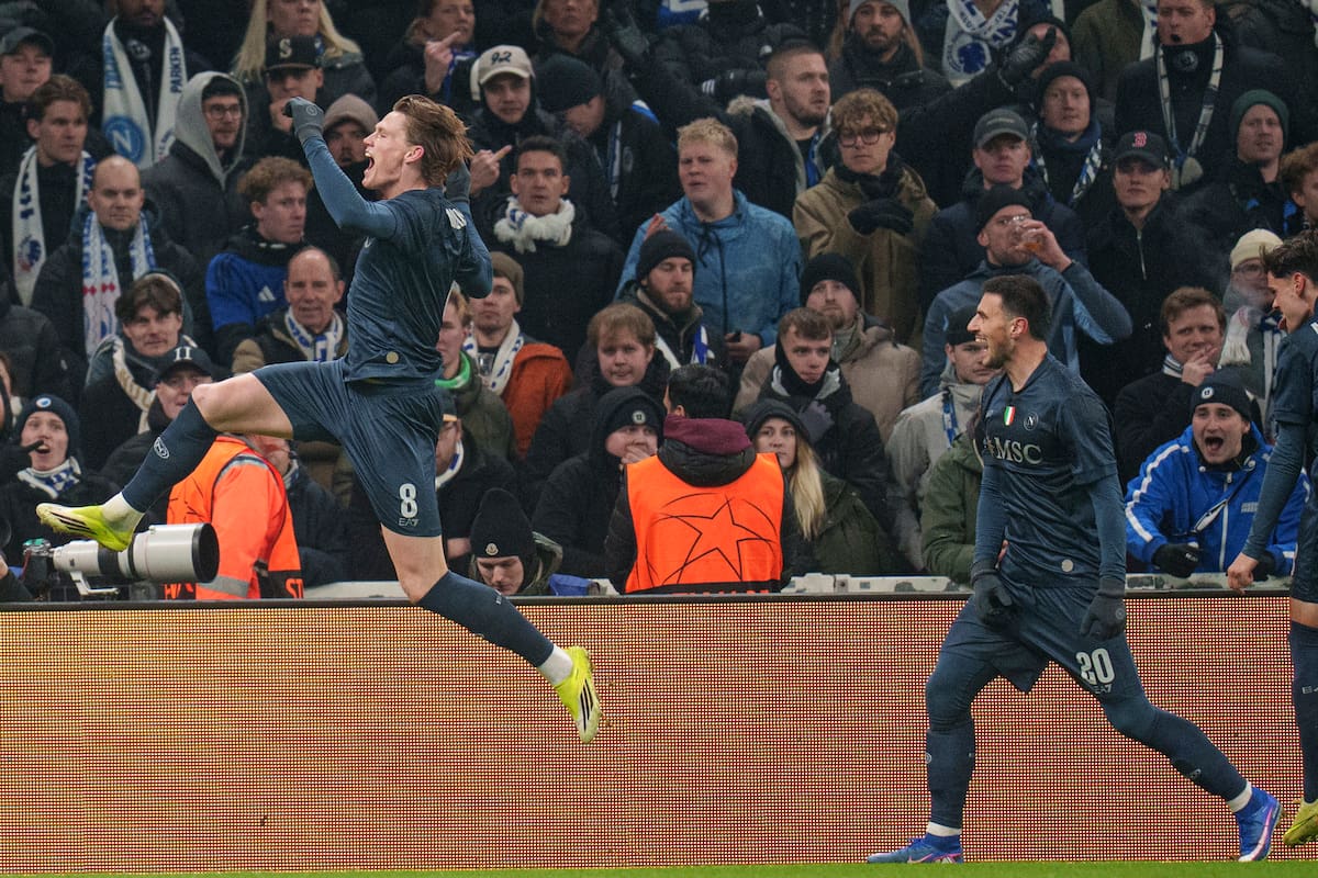 Napoli no tiene margen de error en la última fecha de la Champions League. Foto, EFE: LISELOTTE SABROE