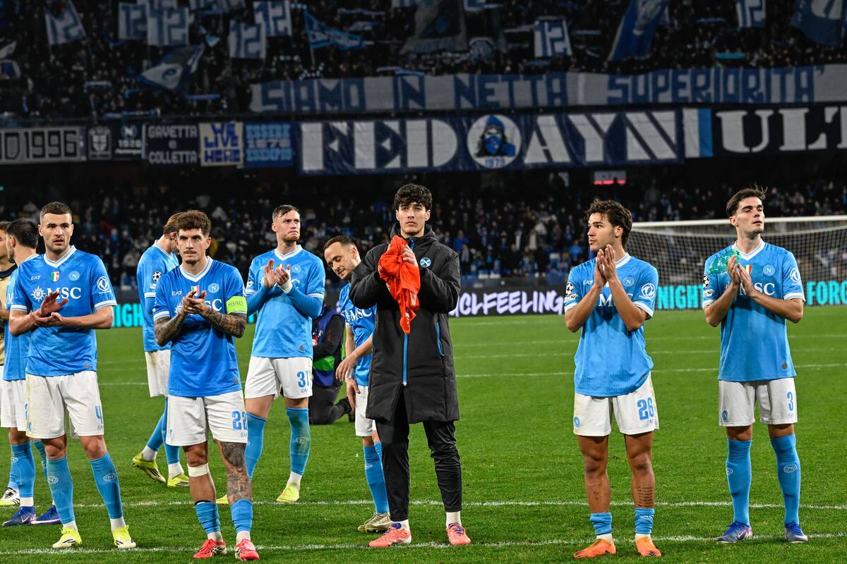 Napoli cayó ante Chelsea y se fue eliminado de la Champions League. //Foto, EFE: CIRO FUSCO