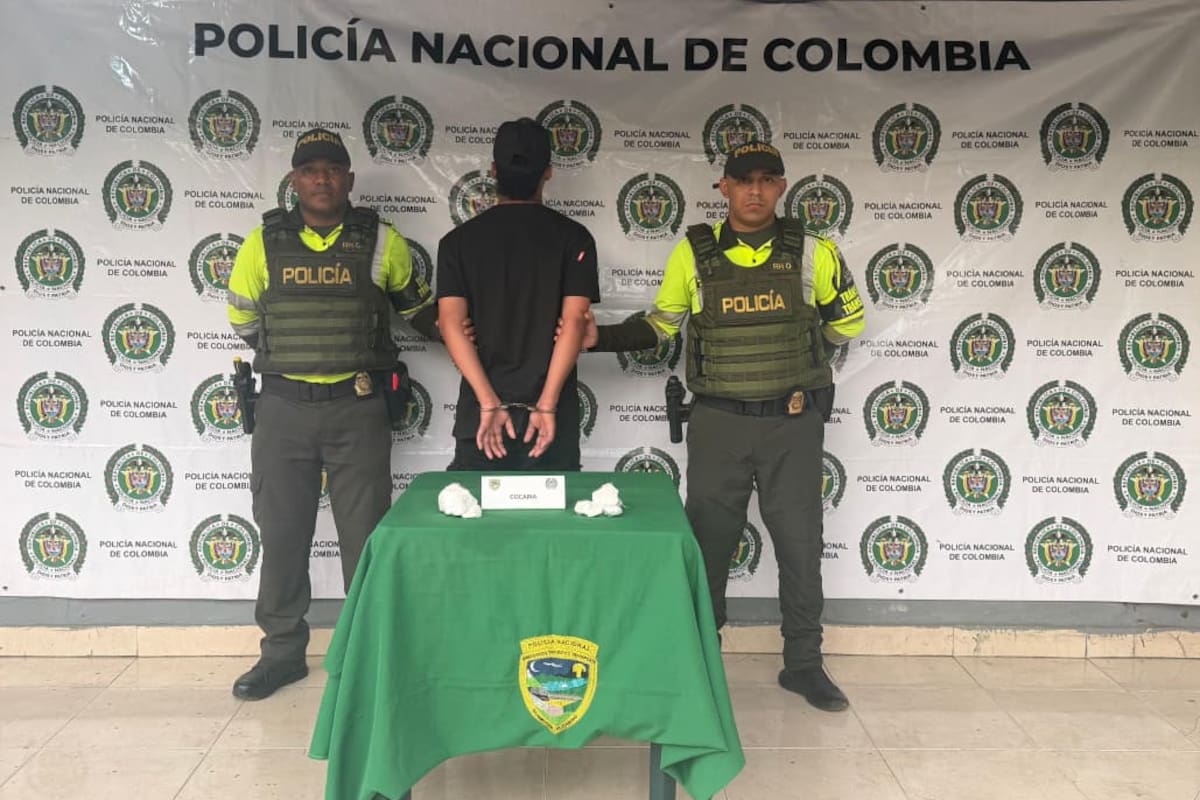 Intentó camuflar droga como papas fritas y fue capturado en la vía San Onofre–Cartagena