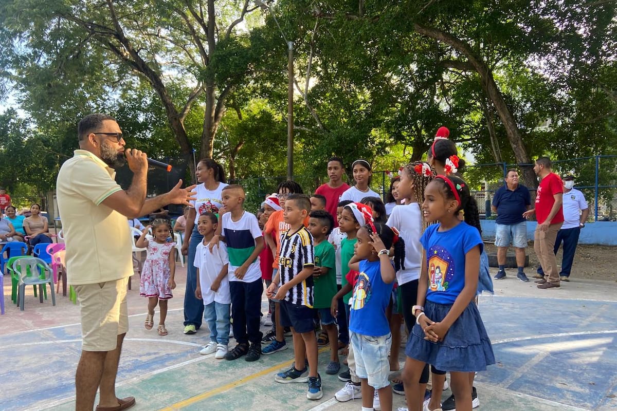 Comunidad de Alameda La Victoria celebró la magia de la Navidad