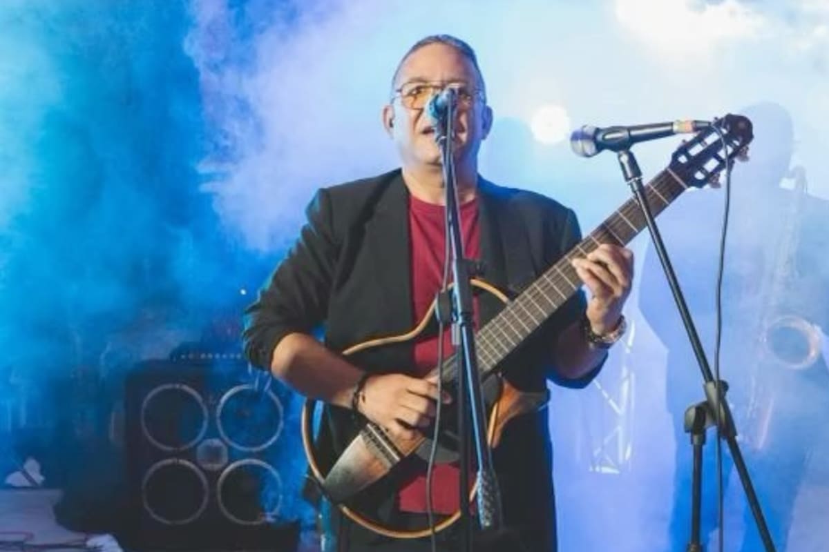 Este es el nuevo lanzamiento de Nelson Espinosa porros en guitarra
