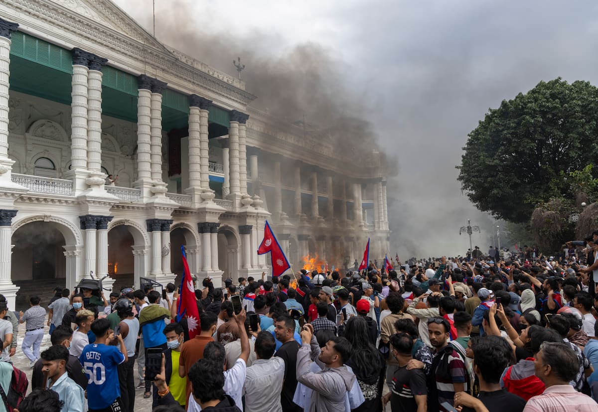 En Nepal una protesta de la Generación Z derroca al Gobierno en 24 horas. // Foto: EFE/EPA/NARENDRA SHRESTHA.