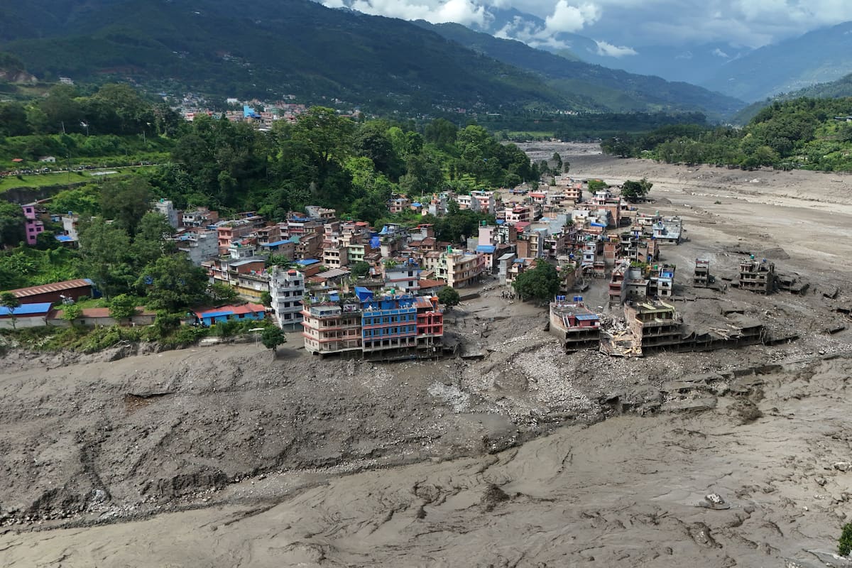 Tragedia en Nepal: Riada deja 160 muertos y cerca de 800 desaparecidos
