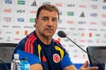 Néstor Lorenzo gambetea y no da pistas de la nómina de Colombia para el duelo con Ghana