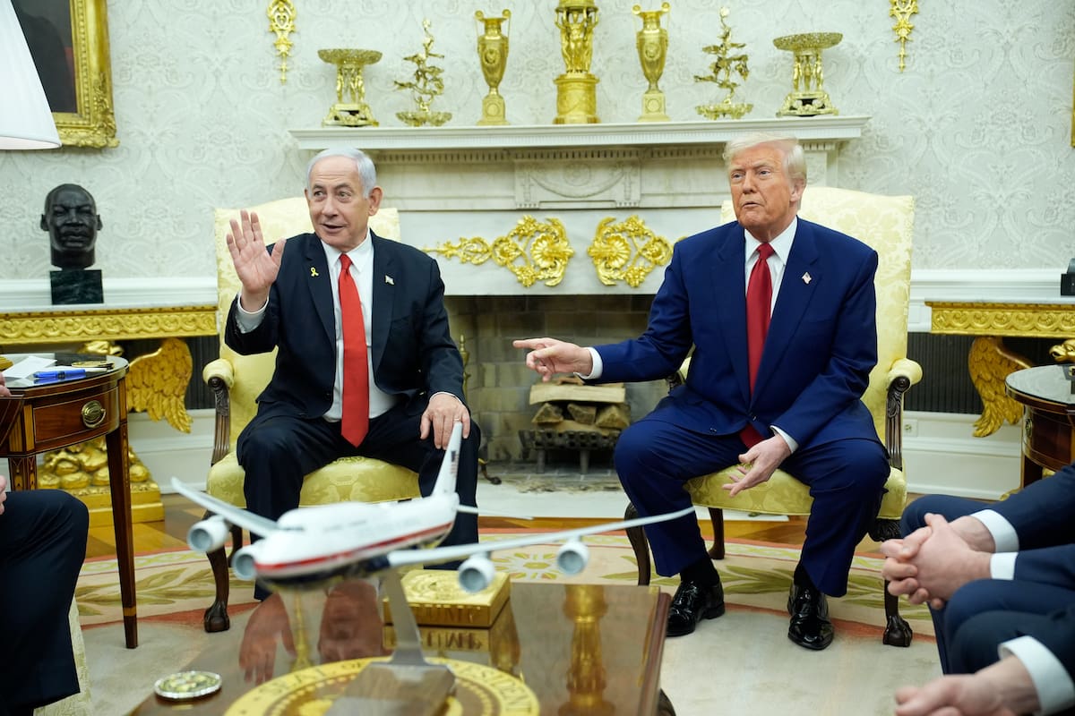 El plan de Trump y Netanyahu que busca frenar la guerra en Gaza. // Foto: EFE/EPA/YURI GRIPAS / POOL.