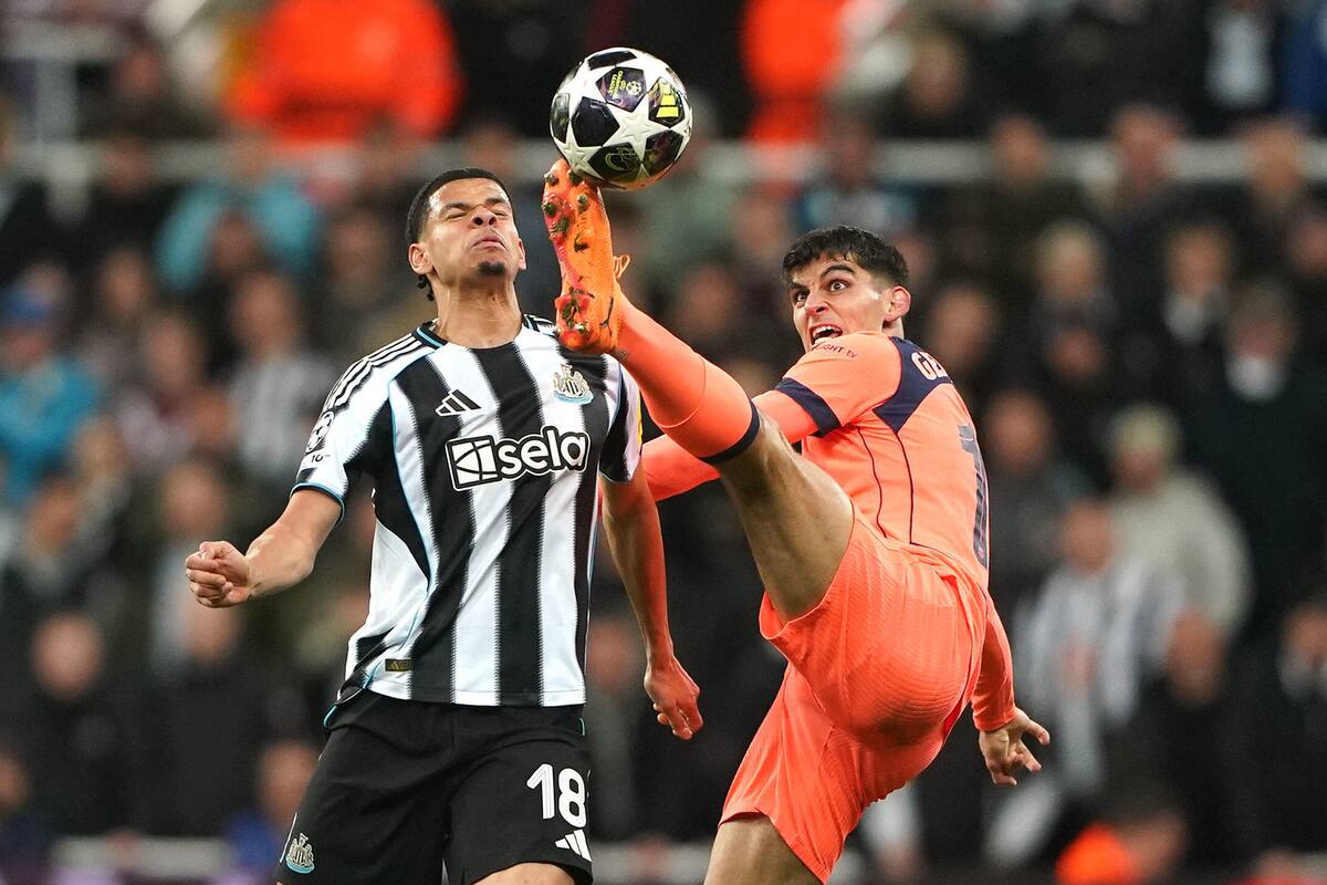 Newcastle United y Barcelona definirán uno de los cupos a los cuartos de final de la Champions League. //Foto, AP: Owen Humphreys/PA