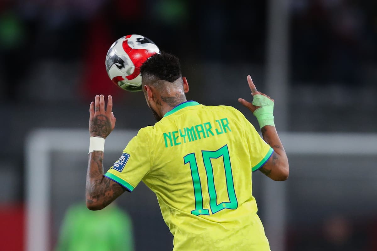 Neymar puede volver a usar la número 10 de Brasil. //Foto, EFE: Paolo Aguilar