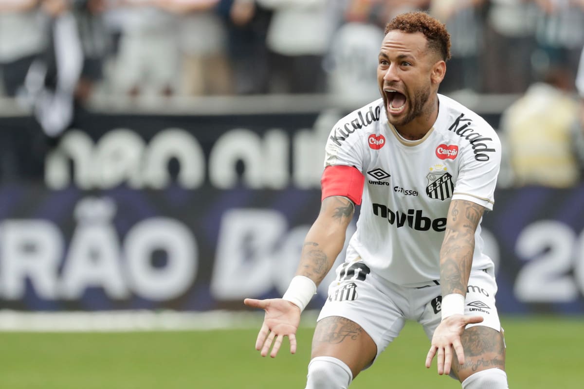 Insólito video: Neymar fue sustituido por error, estalló y resuena en Brasil