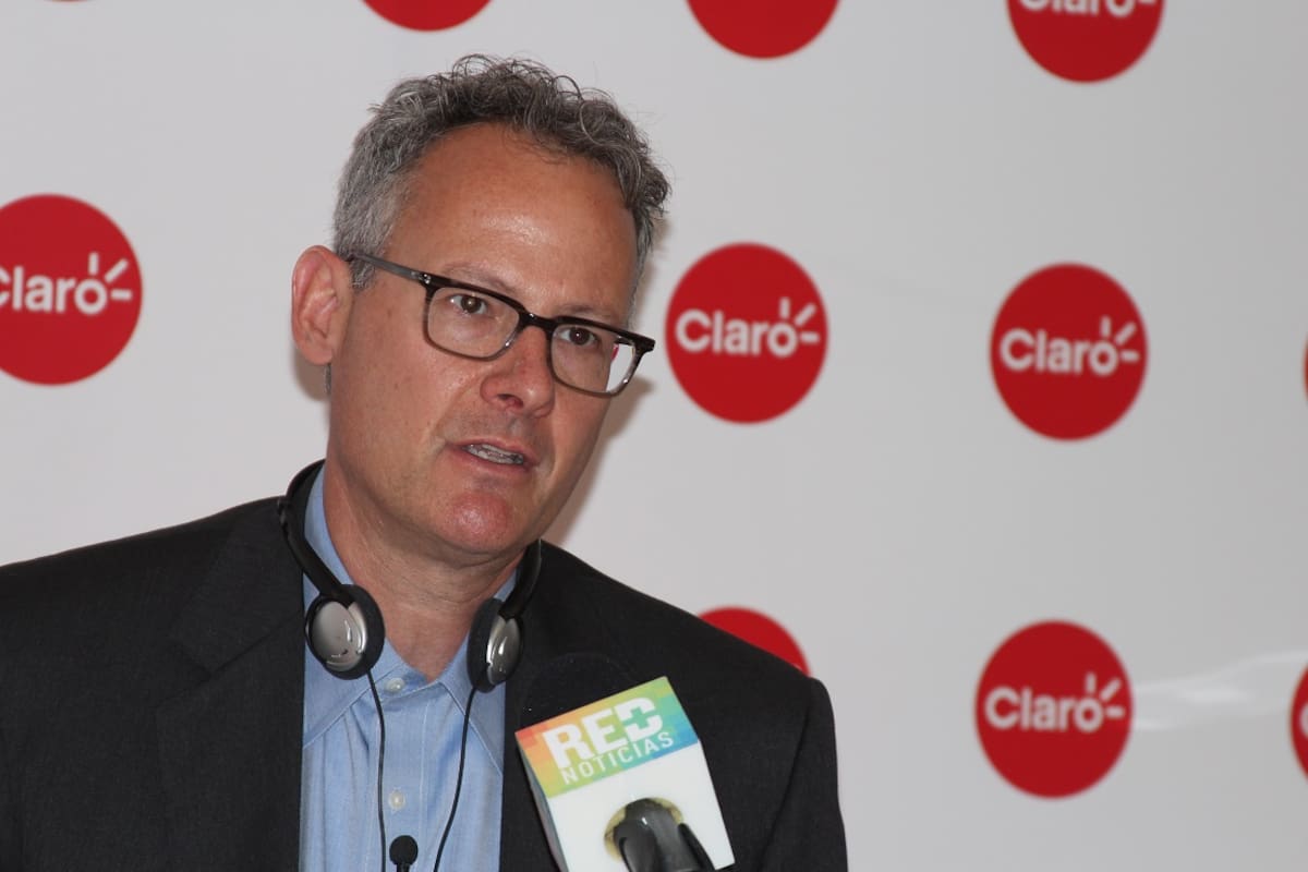 Nicholas Carr, autor de tecnología estadounidense Víctor Hugo Mora Mendoza
