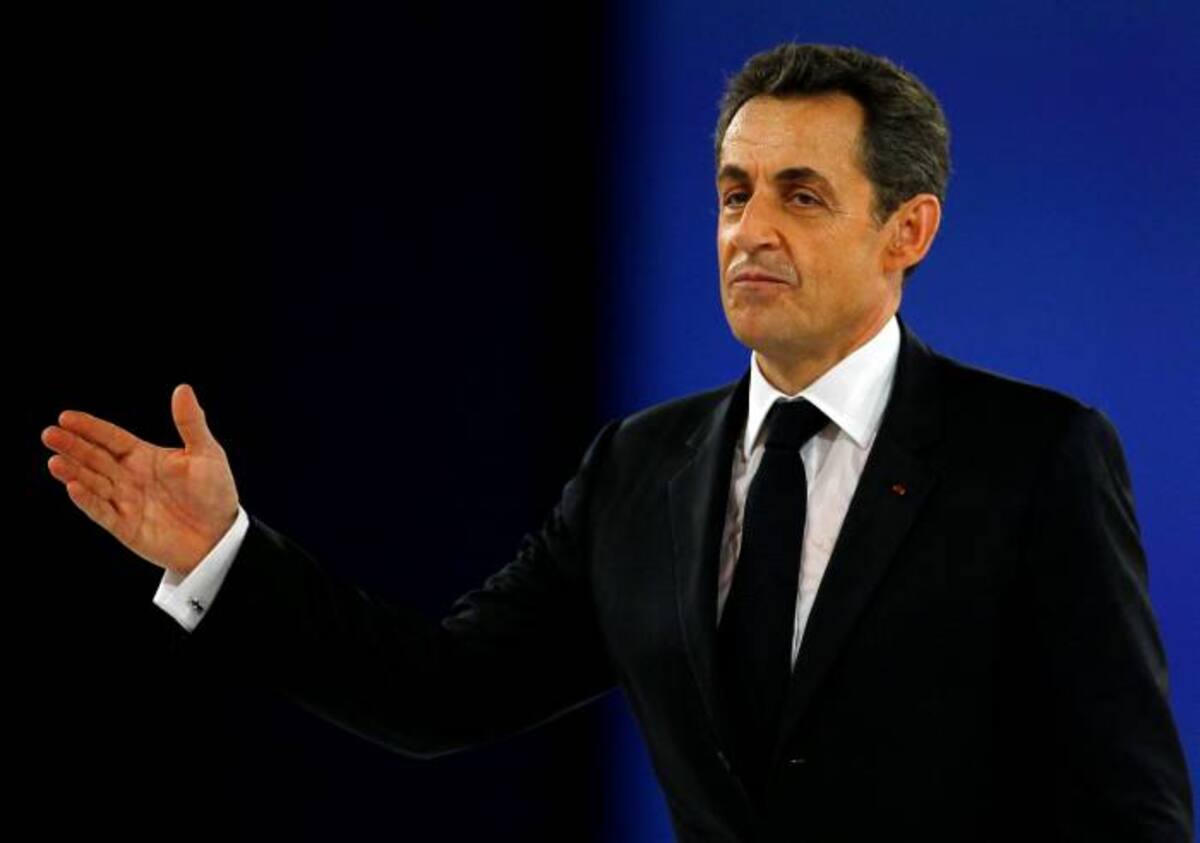 El presidente francés Nicolás Sarkozy amenazó el domingo con retirar a Francia de la llamada zona “Schengen” libre de visado de la Unión Europea, a menos que haya avances contra la inmigración ilegal. AP Francois Mori