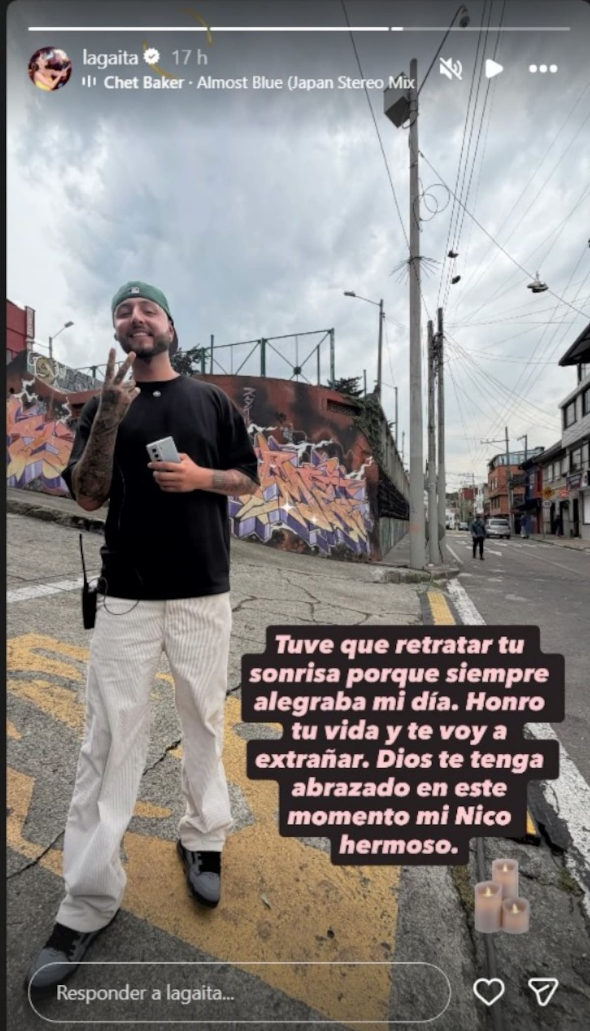 Nicolás, una de las víctimas mortales de ataque durante un rodaje de Sin senos sí hay paraíso. //Captura de pantalla.