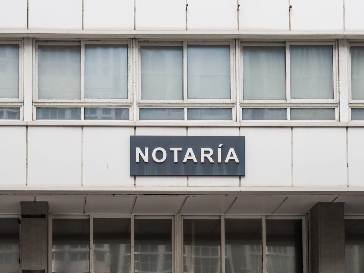 Suspenden entrega de notarías en Colombia por orden presidencial. // Foto: 123RF.