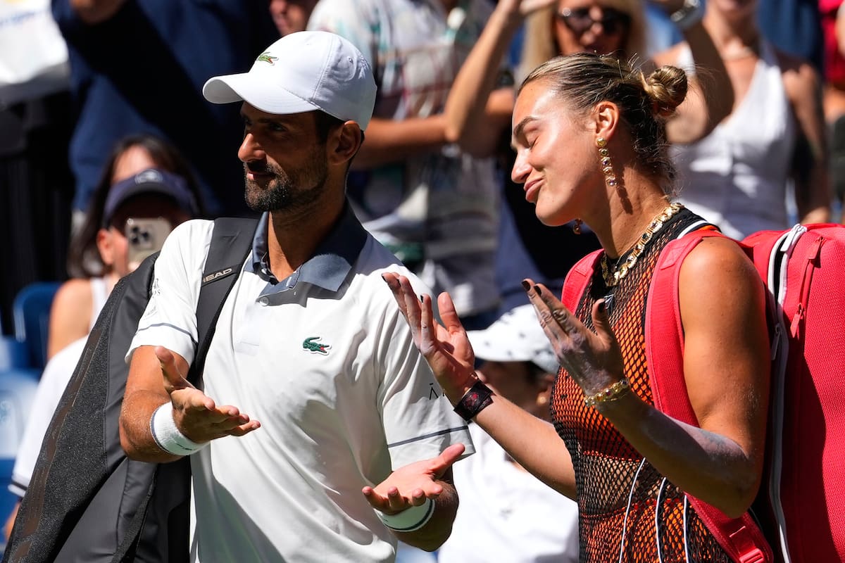 Novak Djokovic y Aryna Sabalenka previo a su partido de dobles mixtos en el US Open. //Foto, AP: Yuki Iwamura