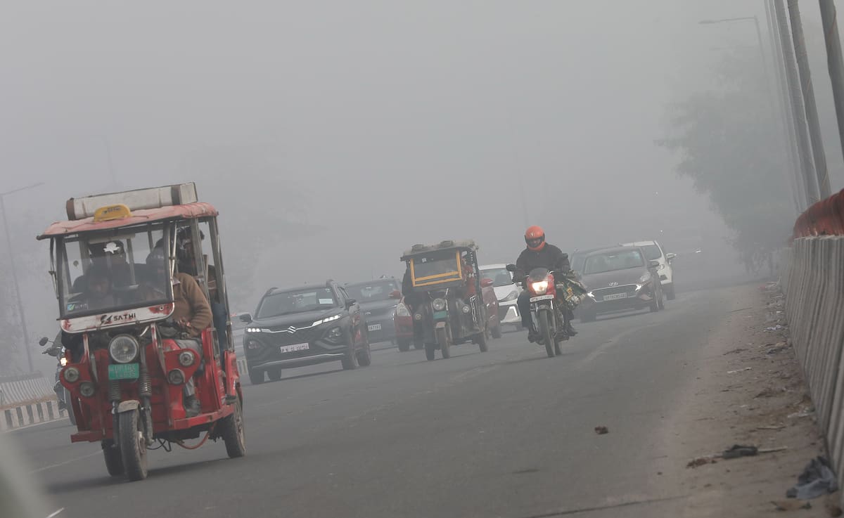 Foto que ilustra el grado de contaminación en el aire. /EFE/EPA/HARISH TYAGI.