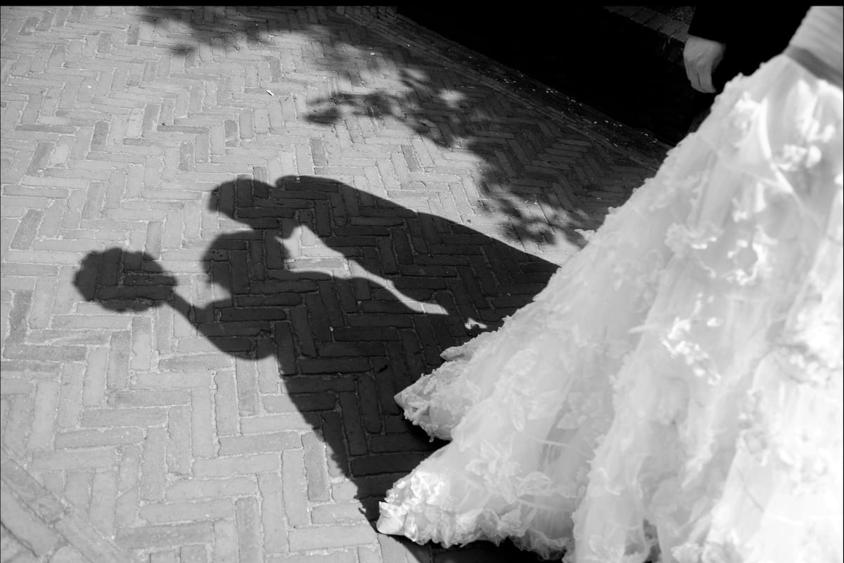 Joven de 21 años revela su historia de amor con un hombre 33 años mayor