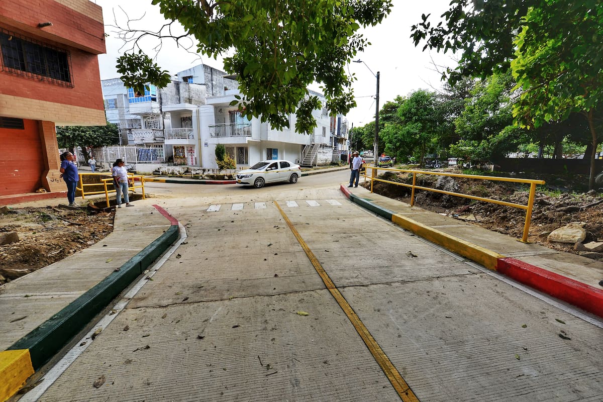 Vecinos celebran impacto de la calle 27D en Los Calamares