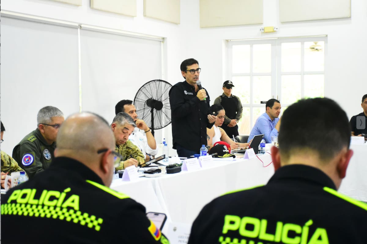 José Antonio Luque, secretario del Interior, durante su intervención en el Consejo de Seguridad Ministerial realizado en Baranoa, Atlántico.//Cortesía Gobernación del Atlántico.