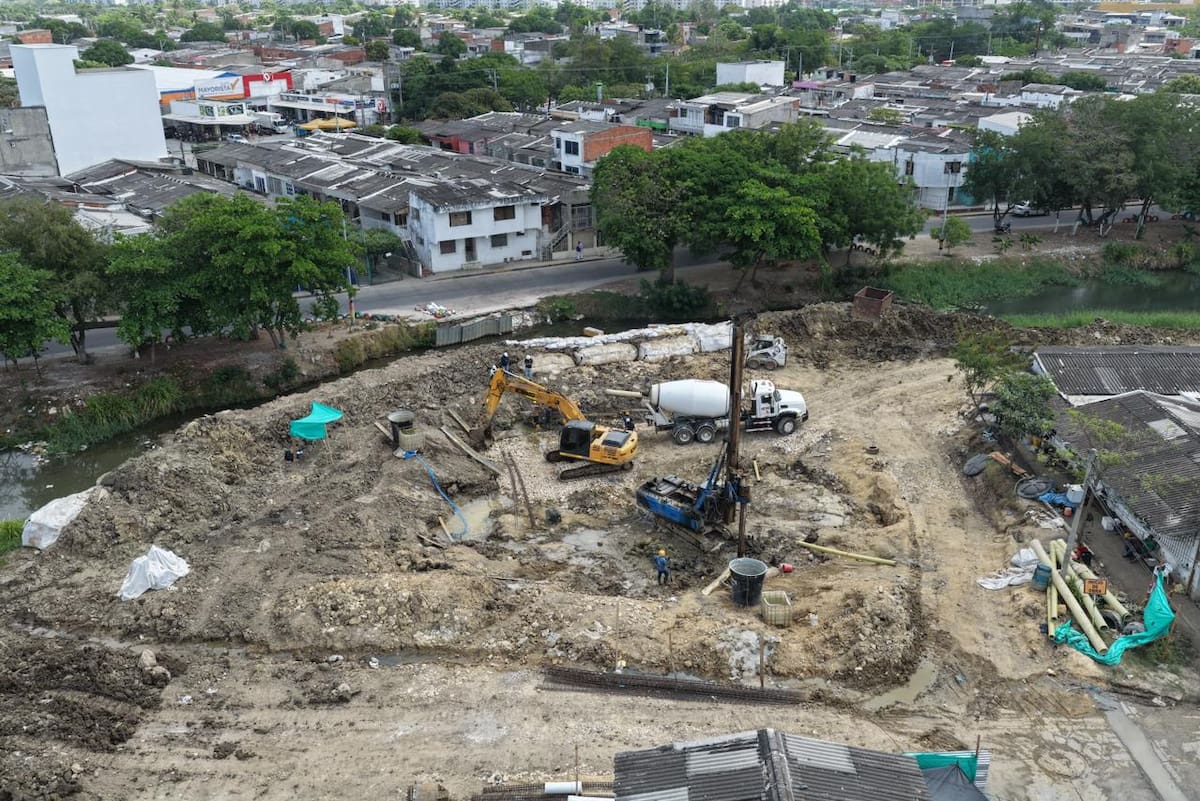 Obras del Distrito de Cartagena y Findeter del puente Las Palmeras-Las Palmeritas. // Cortesía Alcaldía
