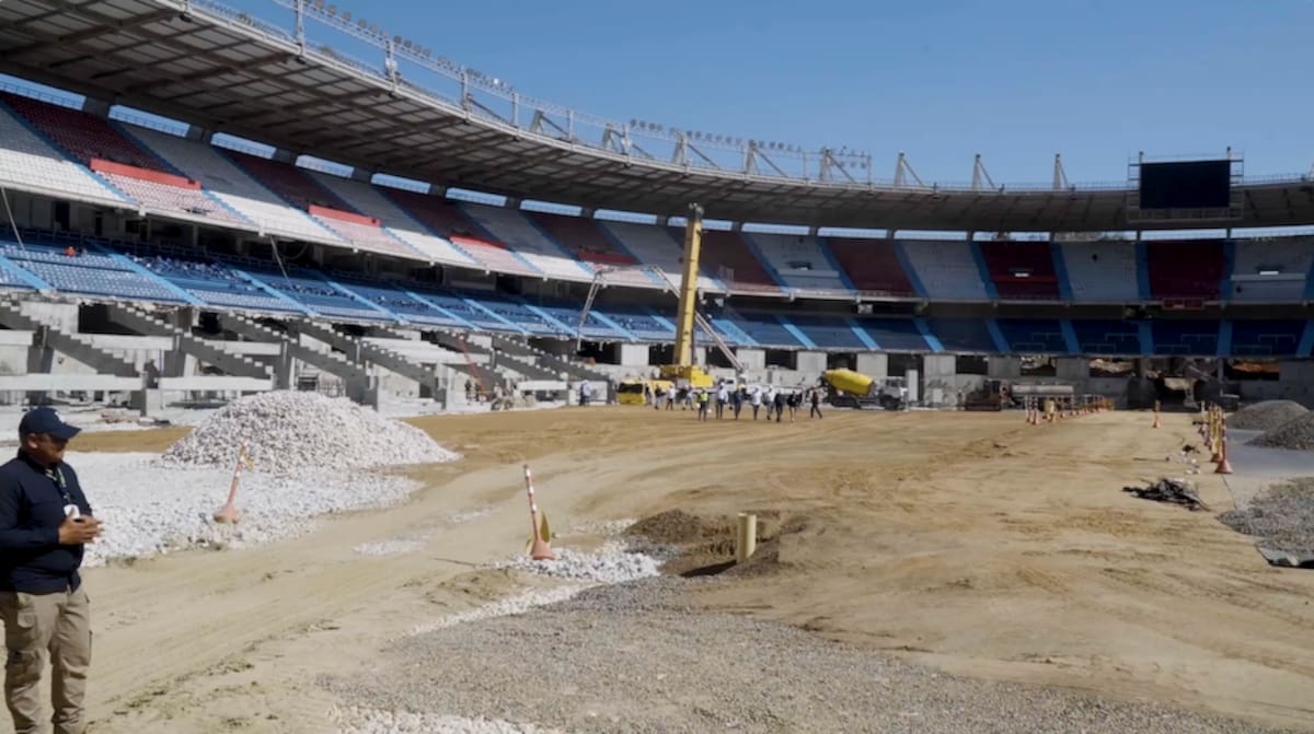 El alcalde Alejandro Char entregó noticias sobre cómo avanzan las obras de Estadio Metropolitano Roberto Meléndez.//Cortesía Alcaldia de Barranquilla.