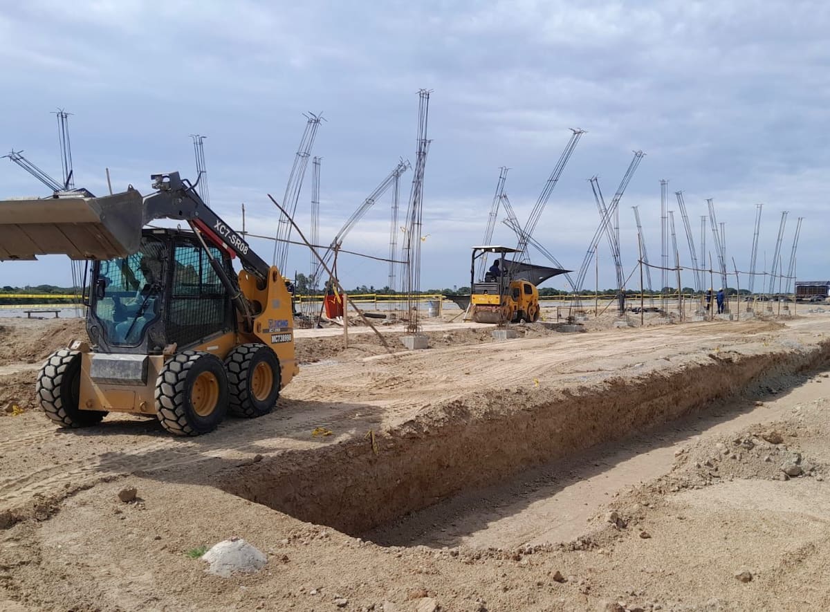 La transformación del Malecón de Todos en Magangué, en el cual están ubicadas decenas de edificaciones republicanas, alcanza un 24% de avance. // Foto: Cortesía - Gobernación de Bolívar.