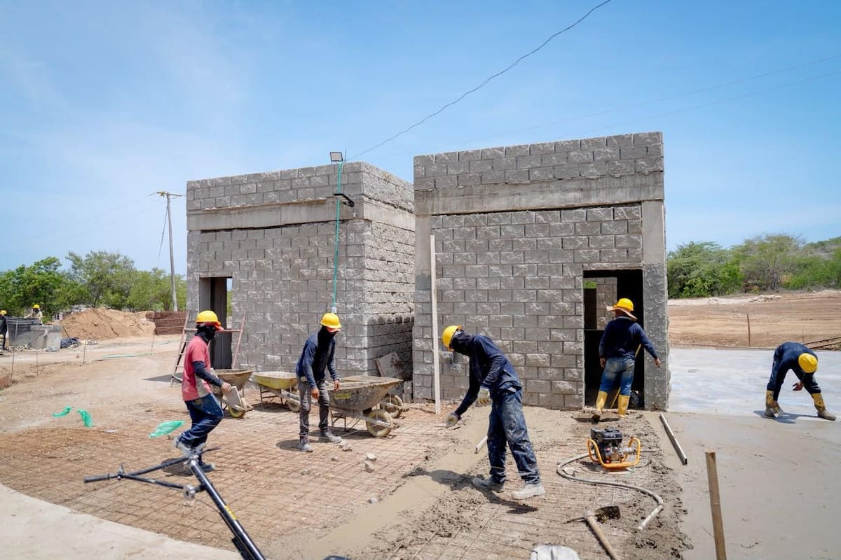 Avanzan obras del parador turístico de Lomita Arena: esta sería la fecha de entrega