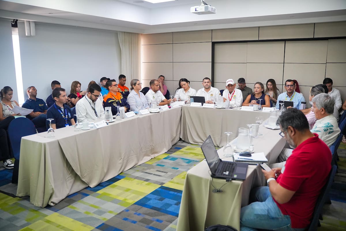 Gobernación de Bolívar lideró mesa técnica para las obras de recuperación en El Laguito. // Foto: Cortesía - Gobernación de Bolívar