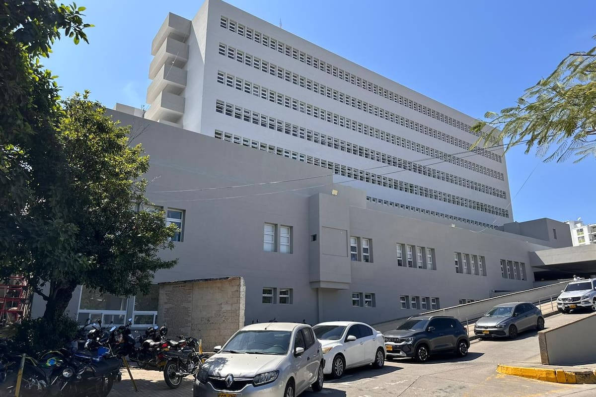 Obras en fachada del Hospital Universitario del Caribe registran 80 % de avance