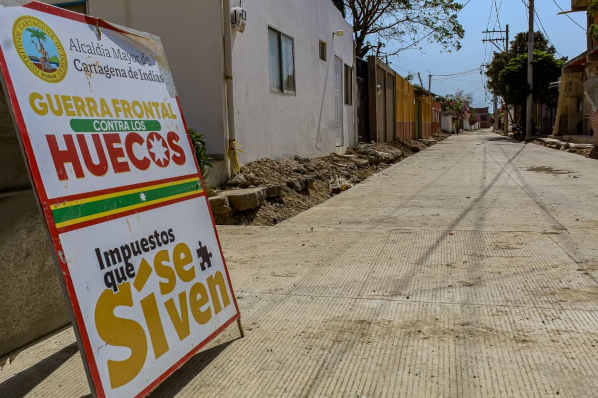 Alcaldía anuncia avances del 40 % en obras del circuito vial en Punta Canoa