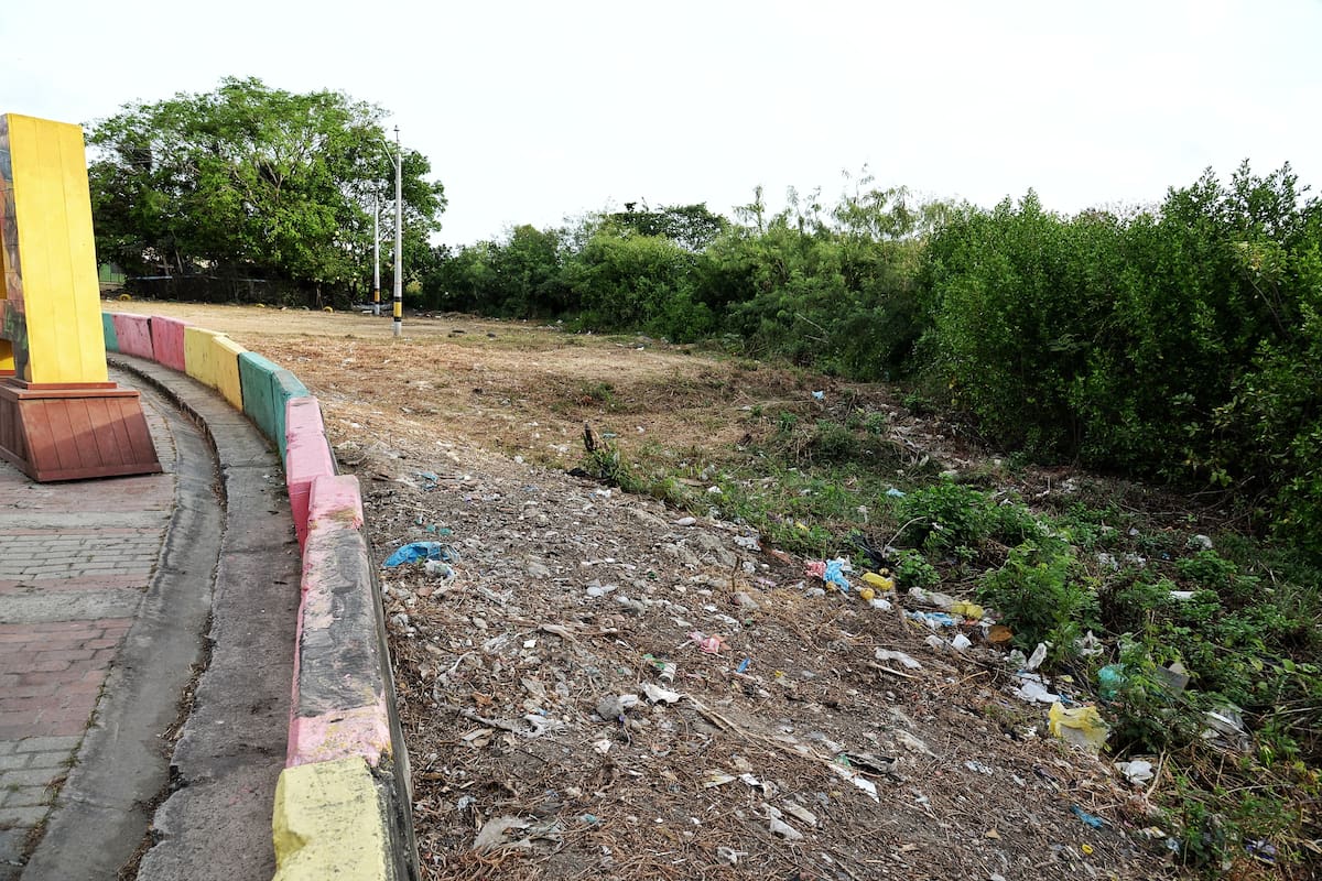 Obras en San Francisco avanzan con la adecuación del terreno para la construcción de una nueva vía que conectará con la Vía Perimetral y Marginal Juan Angola.