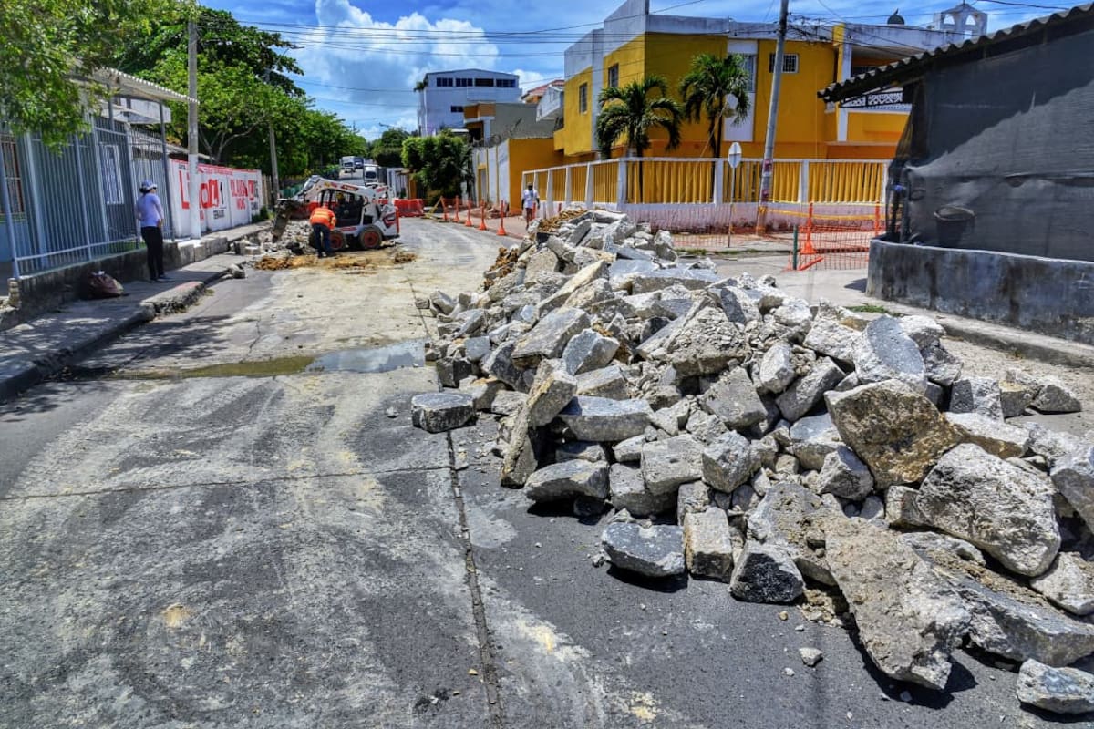 La intervención de 160 metros lineales incluye solución hidráulica integral para mitigar los encharcamientos en la intersección con Crespito y Daniel Lemaitre. // Foto: cortesía - Alcaldía de Cartagena