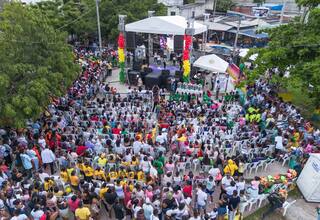 Olaya Herrera celebra el Festival Urbano de la Virgen y Turística
