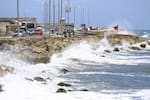Alerta por fuertes vientos y olas de hasta 4 metros en Cartagena desde hoy