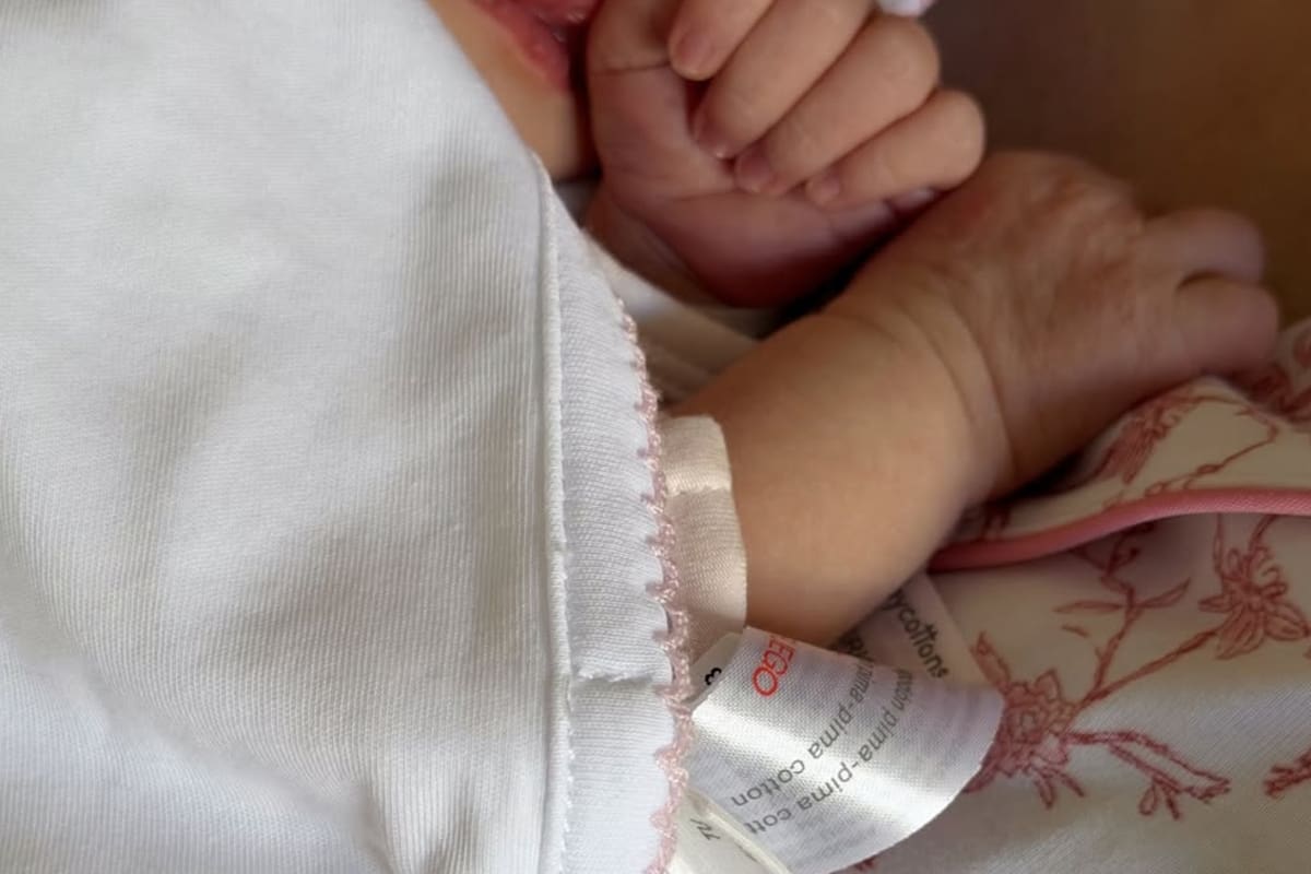 En fotos: nació Olivia, la primera hija de Silvy Araújo y Felipe Hernández