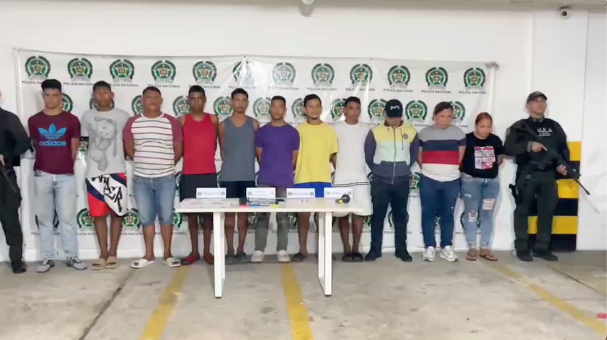Presuntos miembros del Grupo Delincuencial Común Organizado (GDCO) ‘Los Costeños', que fueron capturados por el Gaula de la Policía.//Cortesía.