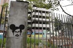 Demuelen casa de Pablo Escobar que habría sido usada para “satanismo”