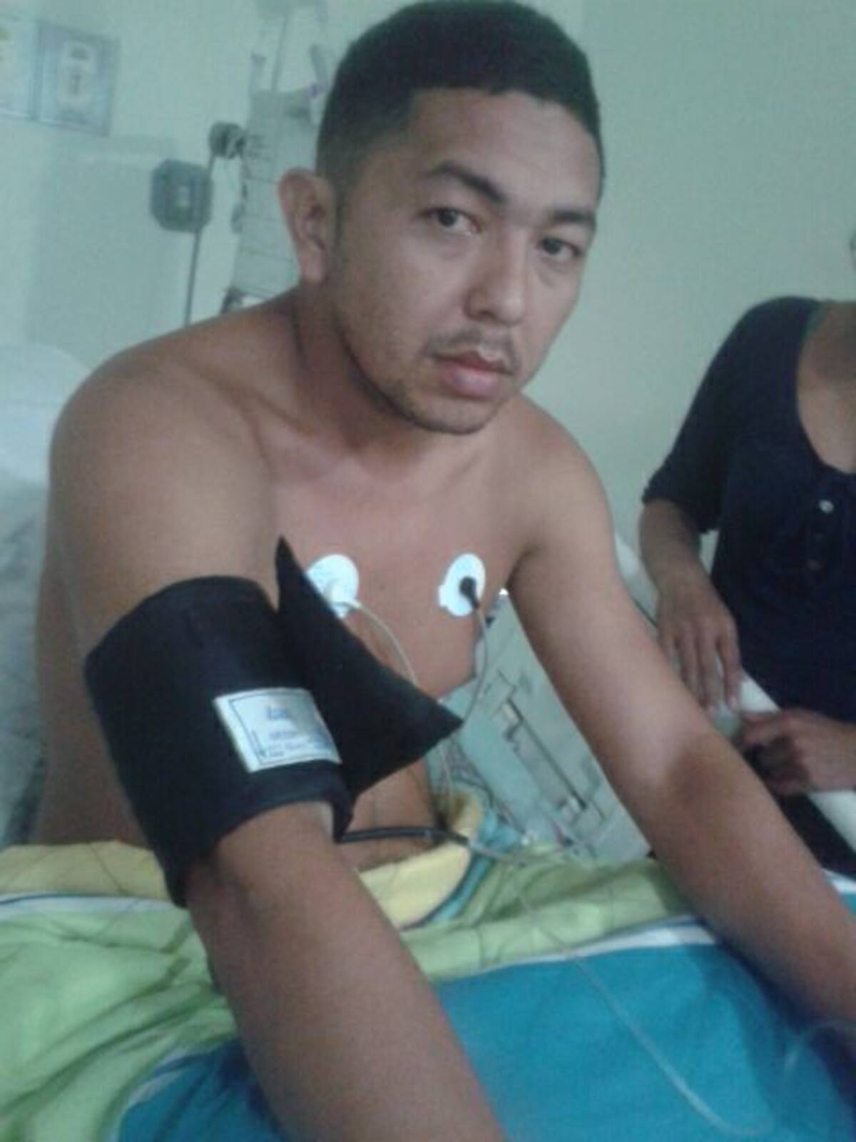 Rafael Ochoa Salas fue hospitalizado en la clínica Cartagena del Mar, desde el 8 de diciembre de este año, por un fuerte dolor de estómago. Cortesía.