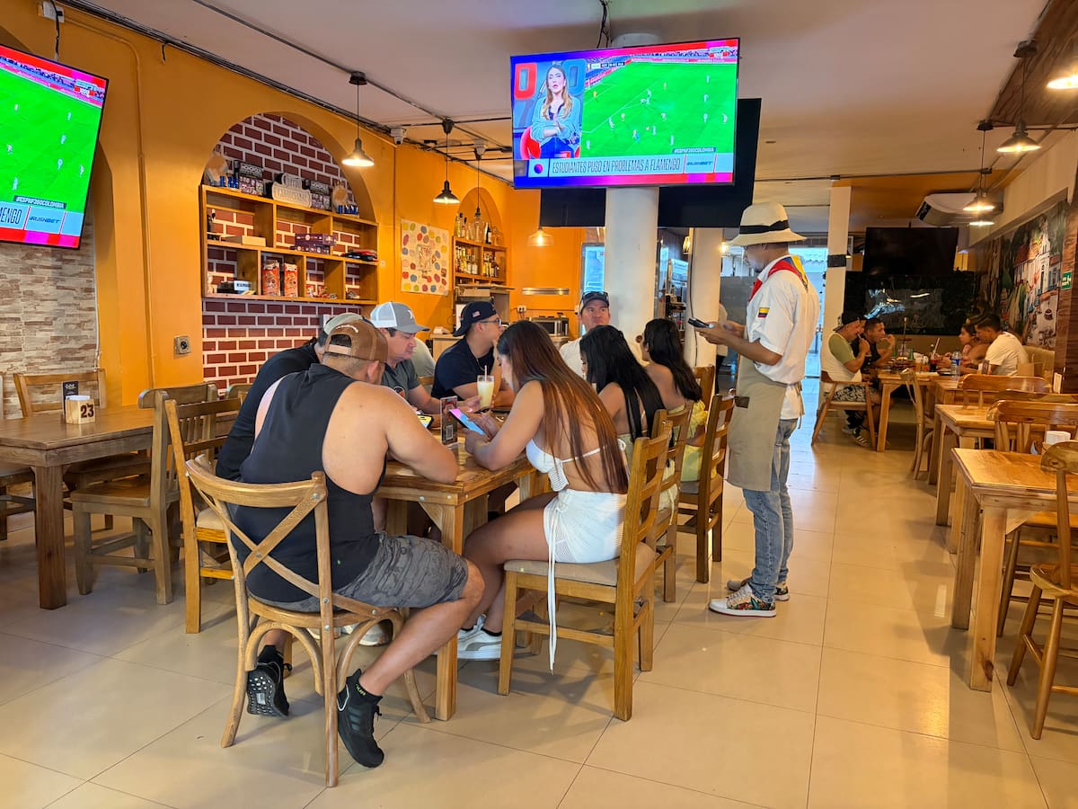 La propuesta no se limita a la mesa. Su dueño destaca la importancia de la atención cordial y el servicio cercano // CORTESÍA PAISA PARRILLA.