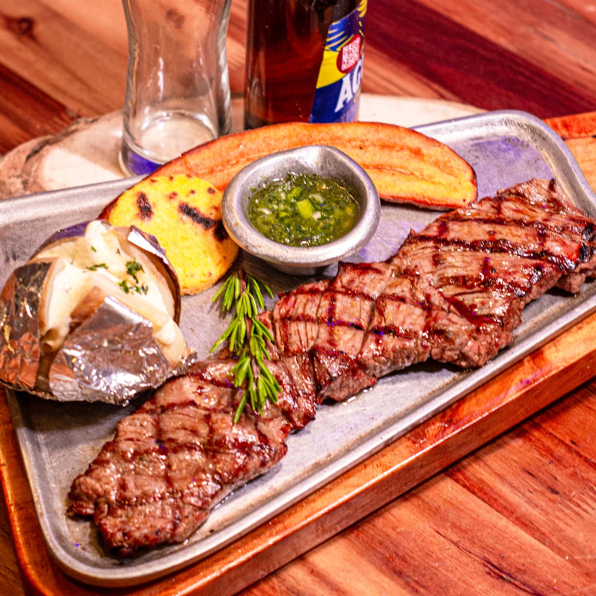 Su menú incluye una rica variedad de platos representativos de la cultura paisa // CORTESÍA PAISA PARRILLA.