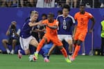 Países Bajos y Japón dividieron puntos en un parejo debut mundialista