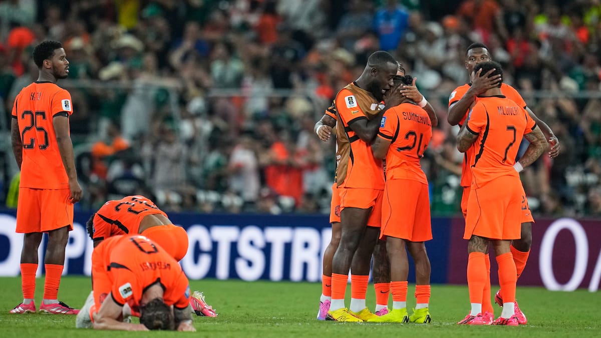 Países Bajos cayó en los dieciseisavos de final del Mundial por la vía penal. //Foto, AP: Ricardo Mazalan
