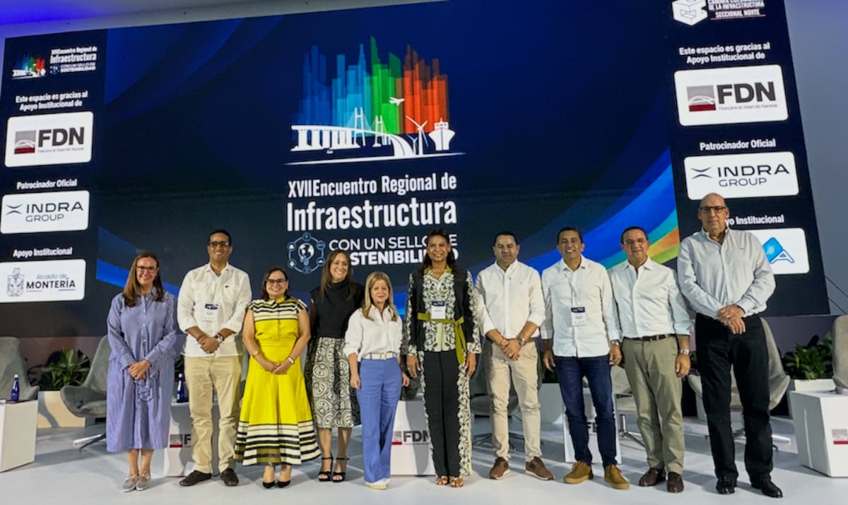 Este fue el panel en el que la gobernadora de Magdalena, Margarita Guerra, presentó los proyectos de su departamento durante el Encuentro Regional de Infraestructura realizado en Barranquilla.//El Universal.